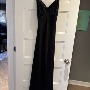 La Vie En Rose Black Lace Dress